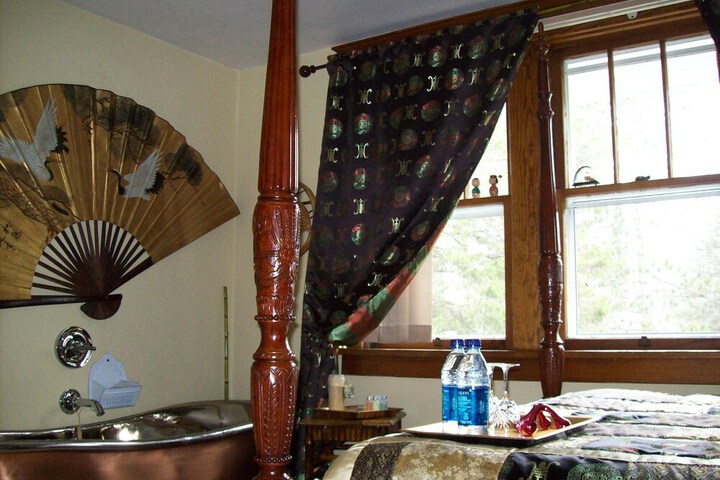 Room 9 of 40