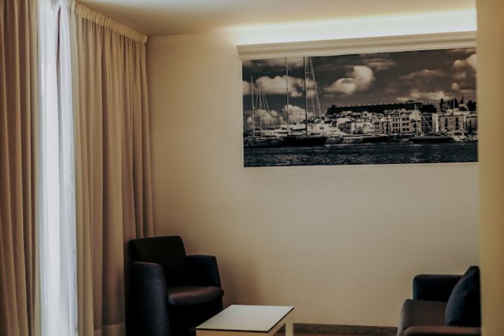 Room 19 of 58