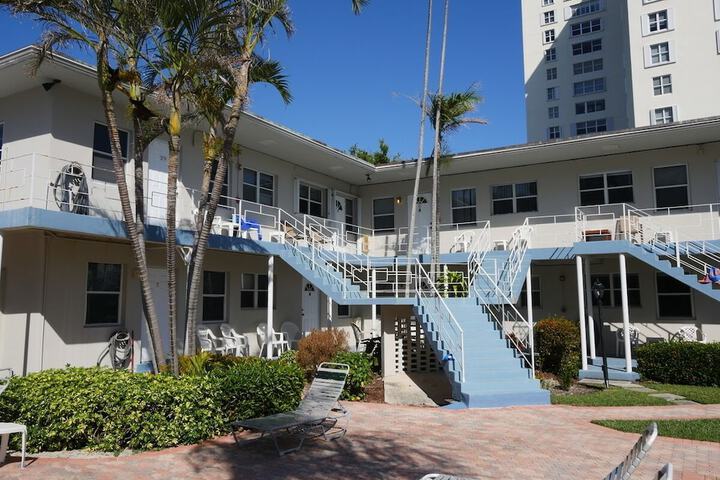 Hotel Exterior 178 of 178