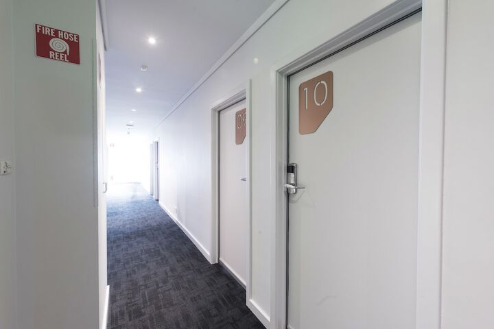 Room 3 of 35