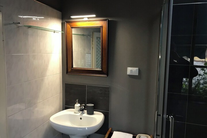 Room 44 of 63