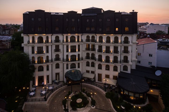 Hotel 103 of 105