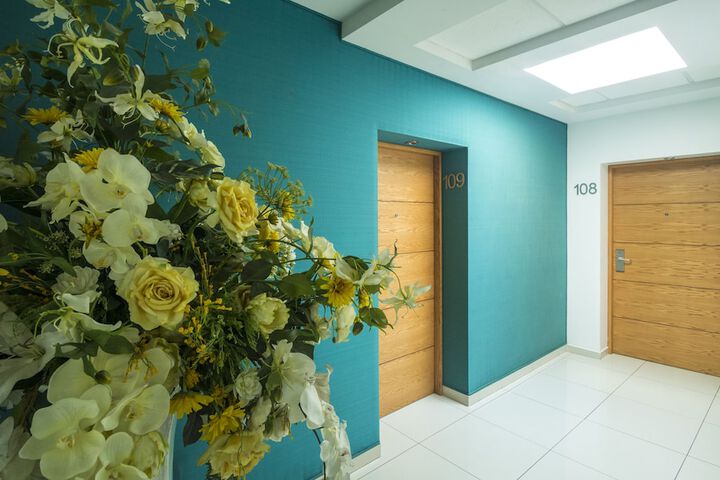 Ballroom/Hall 36 of 48