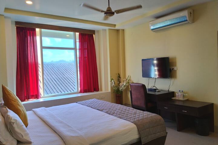 Room 27 of 50