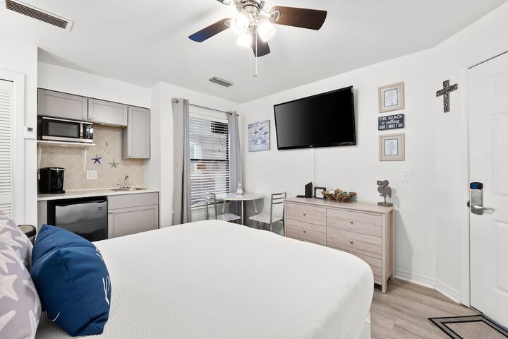 Room 21 of 156