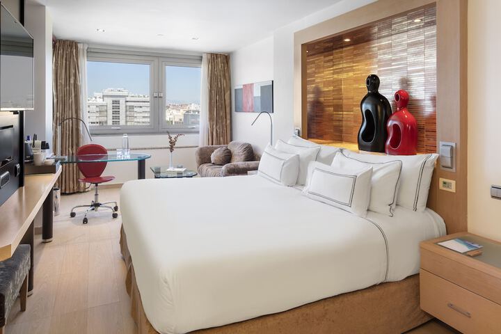 Room 36 of 125
