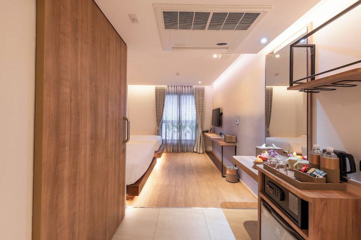 Room 16 of 140