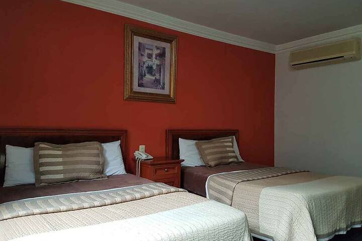 Room 4 of 55