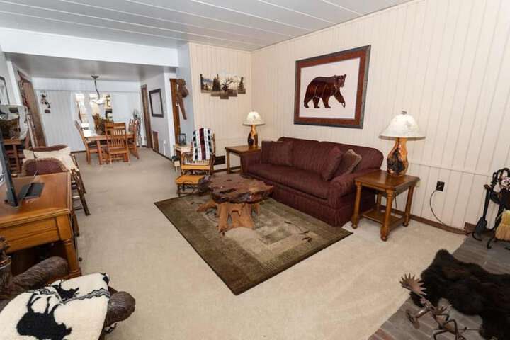 1 Bedroom Mountain Deluxe Villa King Bed Sofa (35 of 108)