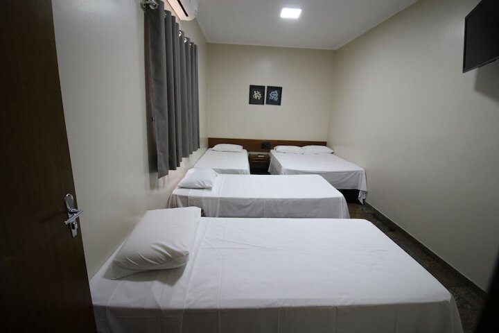 Room 31 of 183