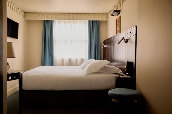 Room 22 of 36