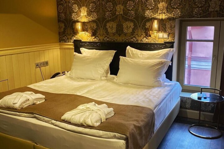 Room 30 of 73