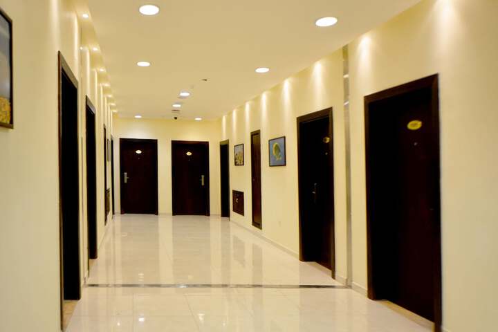 Ballroom/Hall 40 of 45