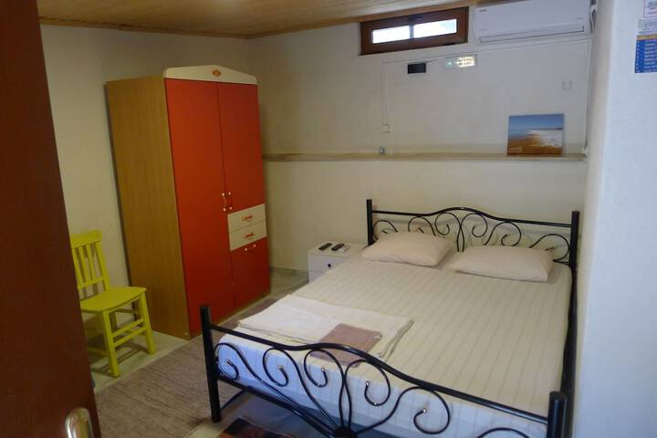 Room 131 of 263