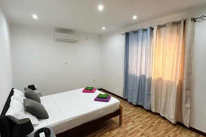 Room 5 of 60