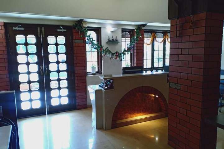Hotel Interior 4 of 20