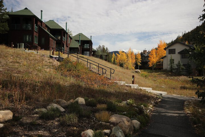 Property Grounds 10 of 68