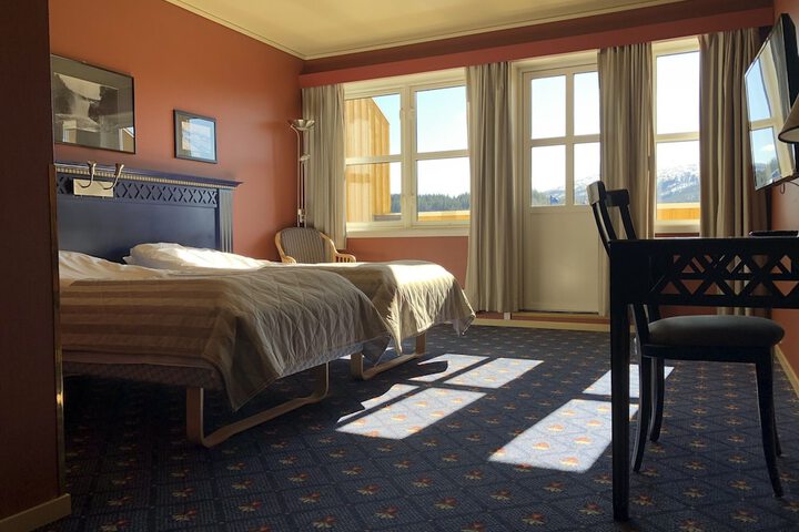 Room 5 of 46