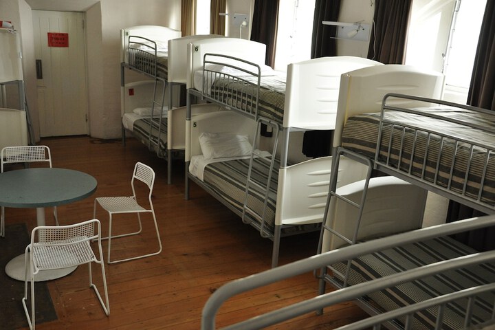 Room 11 of 71