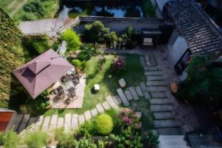 Floral Hotel ·Jinyun Hele Hotel (Xiandu Scenic Area)