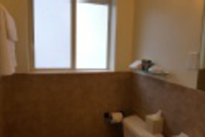 Room 304 of 695