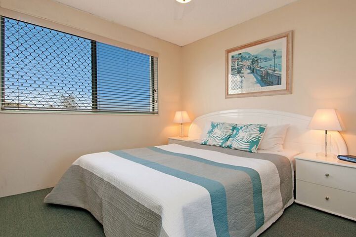 Room 4 of 29