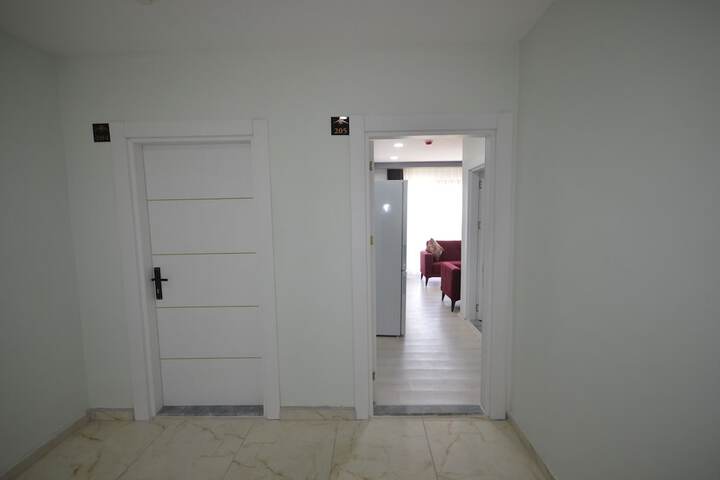 Room 18 of 27