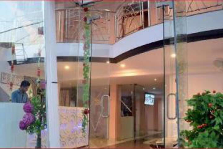 Hotel 2 of 6