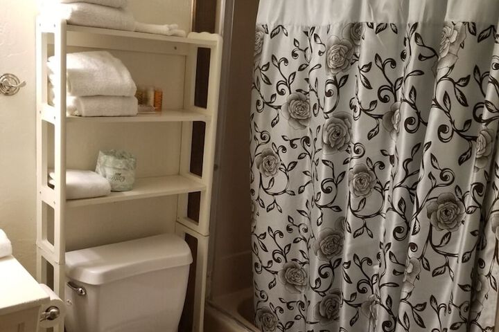 Room 112 of 149