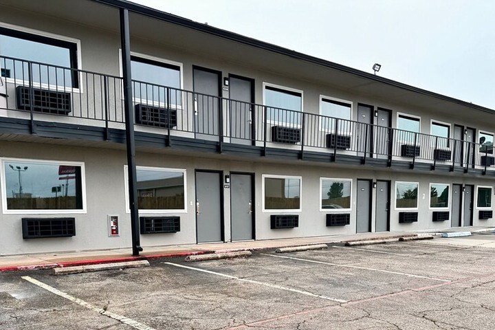 Hotel 19 of 19
