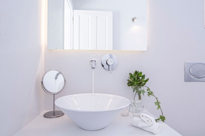 Bath Photo