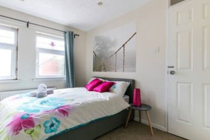 Room 8 of 26