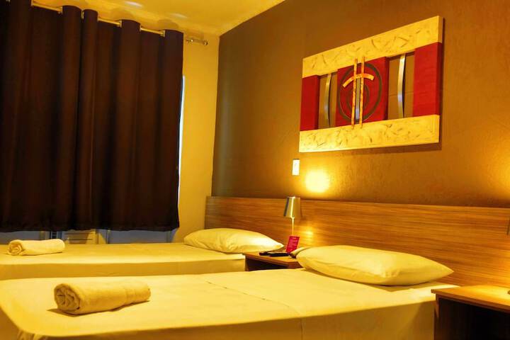 Room 18 of 39