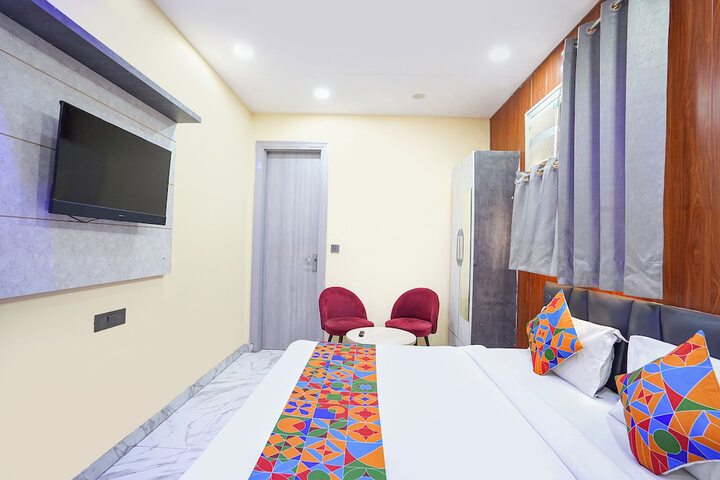 Room 19 of 33