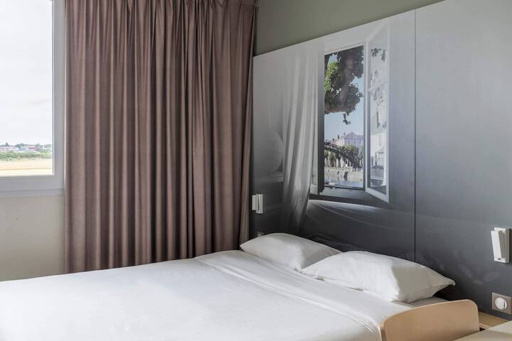 Room 26 of 54