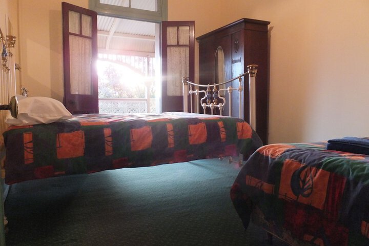 Room 17 of 52