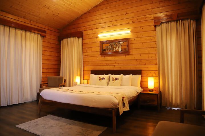 Room 20 of 68