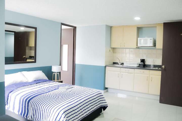 Room 14 of 21