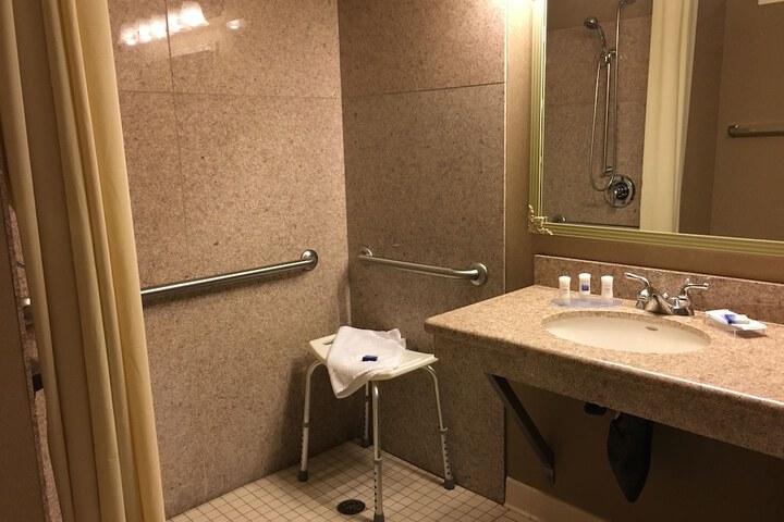 Bathroom amenities