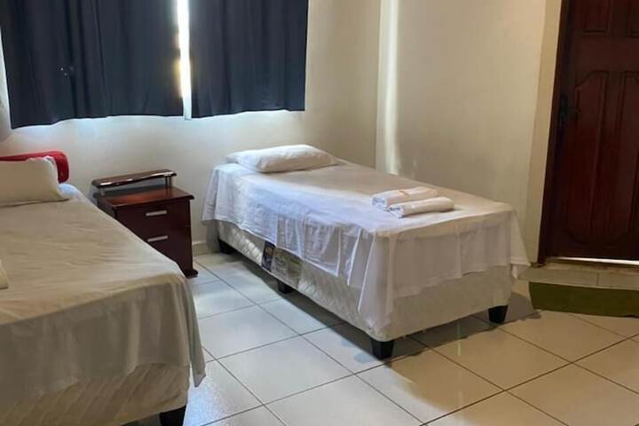 Room 7 of 25