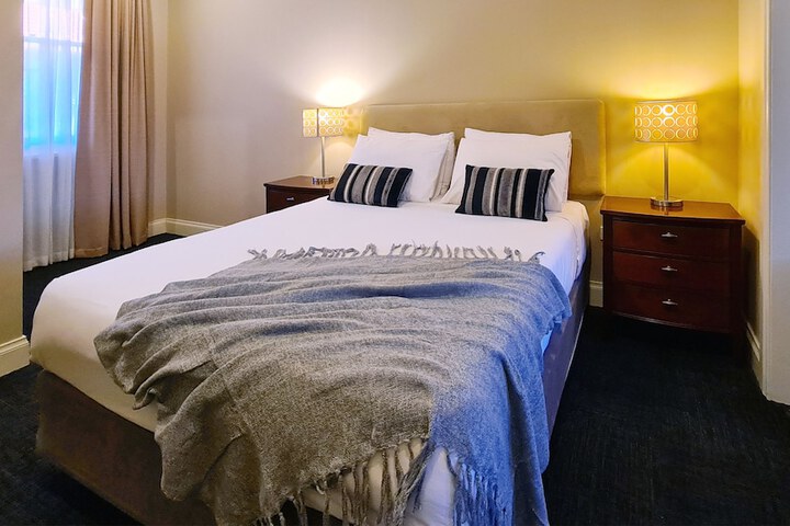 Room 1 of 23