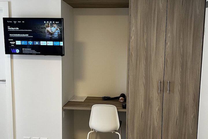 Room 18 of 47