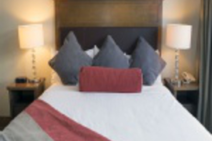 Room 145 of 192