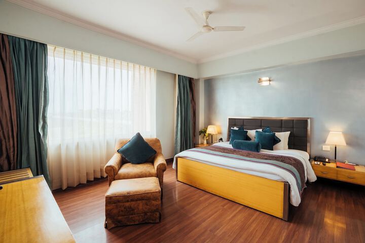 Room 19 of 70