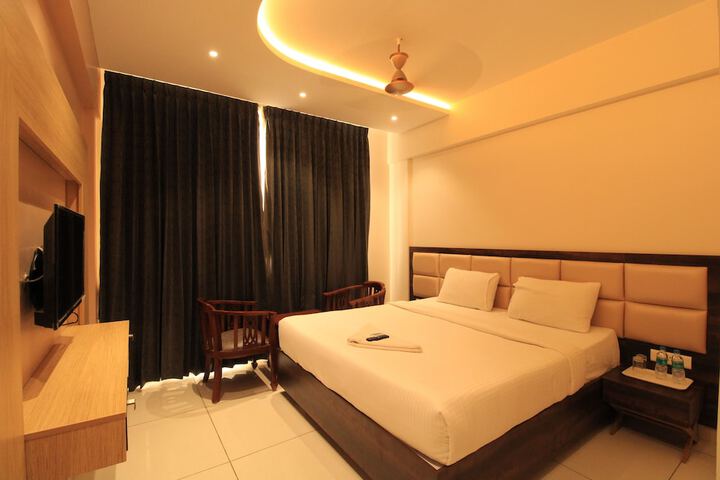 Room 28 of 58