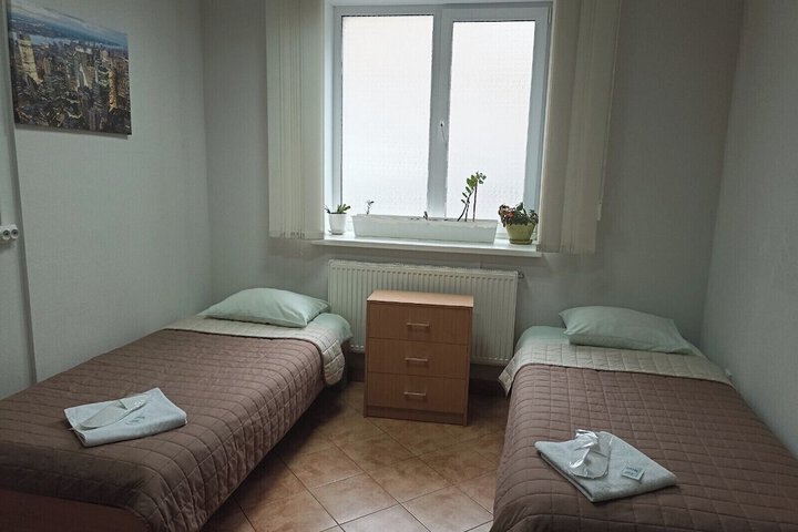 Room 24 of 68