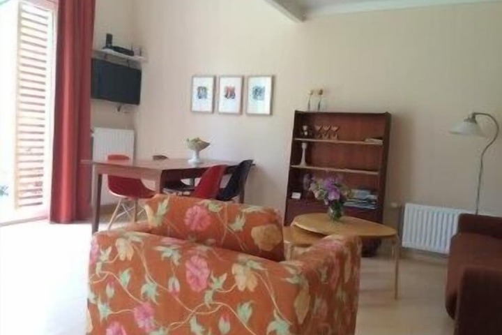 Room 15 of 54