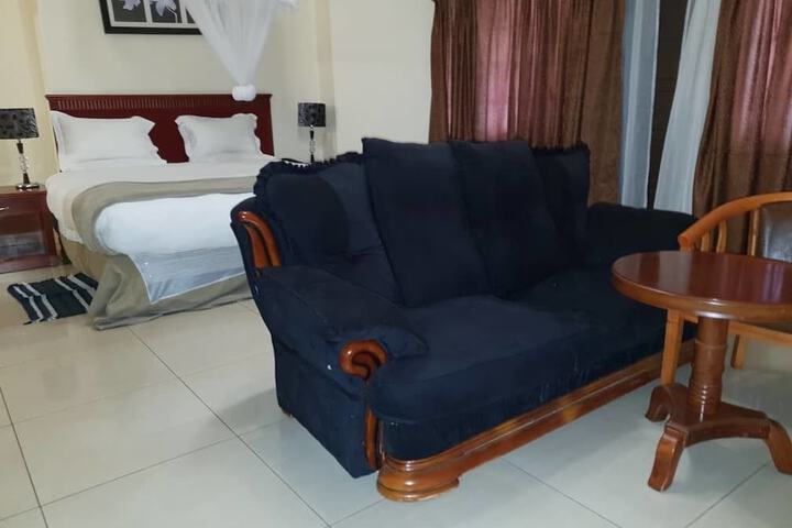 Room 10 of 45