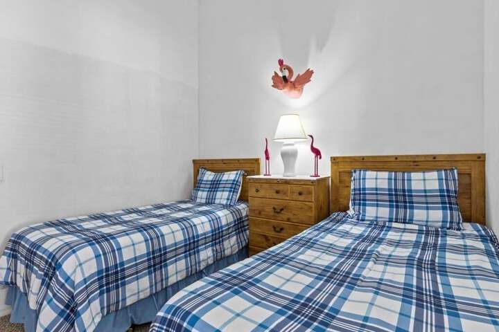 Room 5 of 48