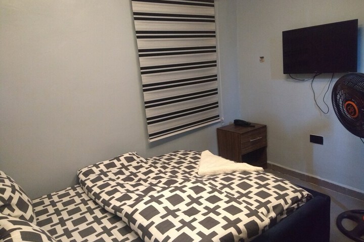 Room 21 of 39